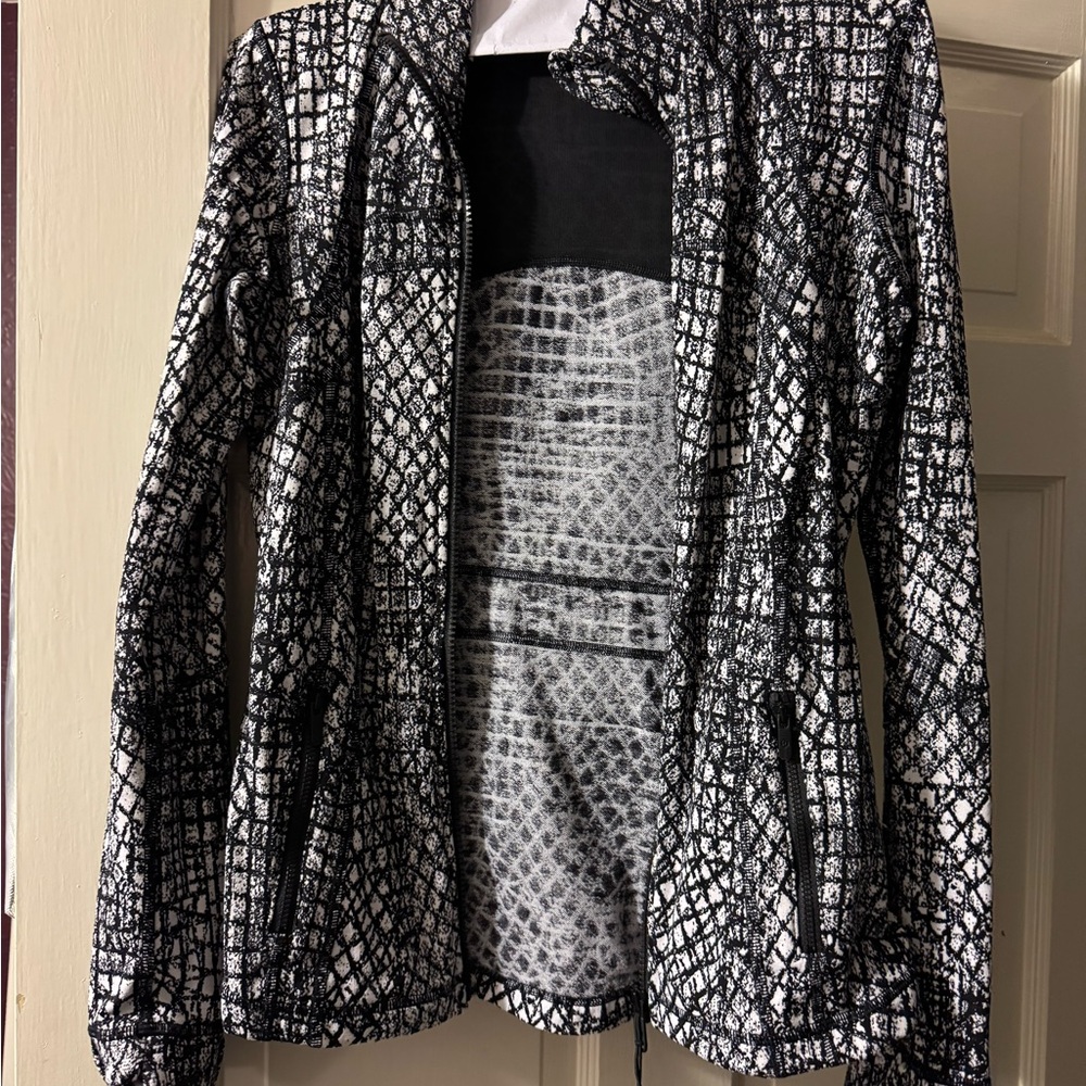 Lululemon Define Black and White Women's Jacket